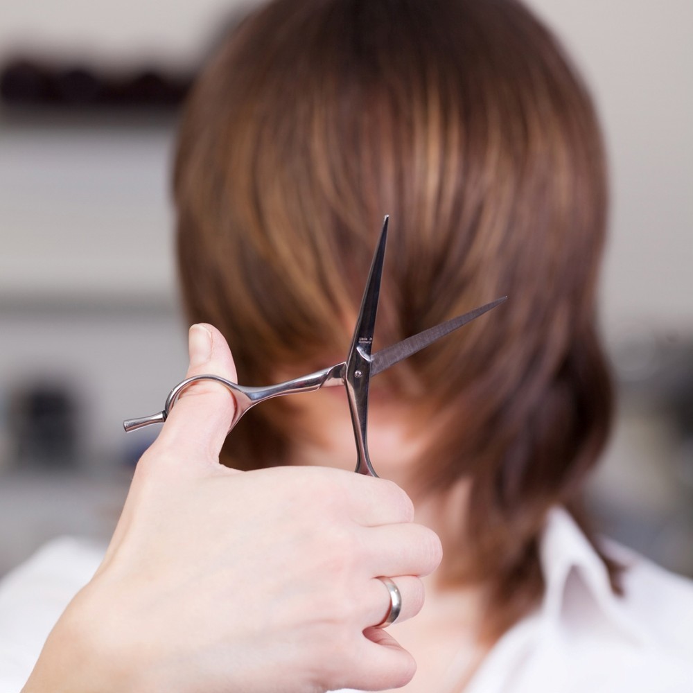 Im Haar - Atelier finden Sie die neusten Frisuren- und Make-Up-Trends für Salach, Deggingen und den Kreis Göttingen