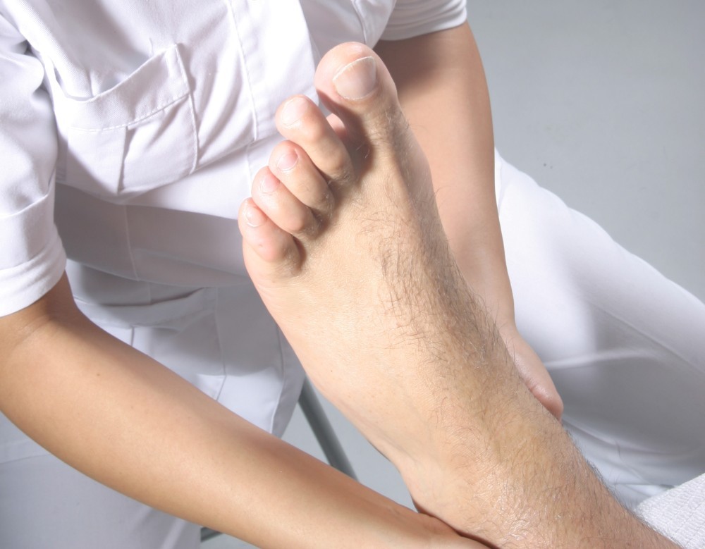 Mit unserer Fußpflege sorgen wir für schöne uns gesunde Füße. Vereinbaren Sie einen Termin mit uns auf Fehmarn.