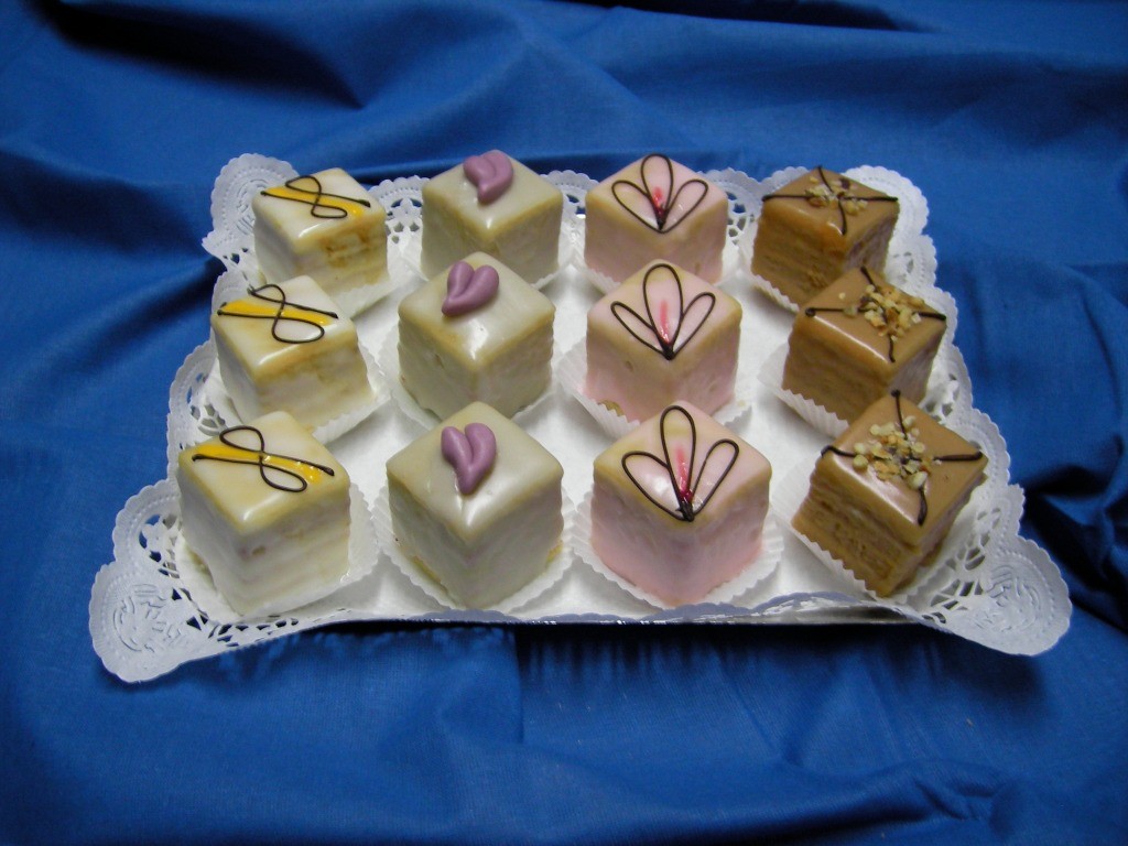 Conditorei-Café Hammel in Schwäbisch-Hall - Petit Fours