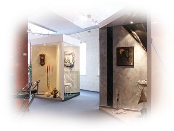 In unserem Studio in Kierspe zeigen wir Ihnen verschiedene Anstriche und Gestaltungen von Wänden und Fassaden