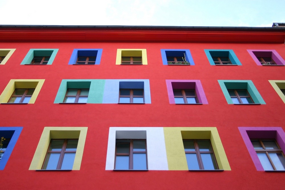 Die richtige Fassadengestaltung ist entscheidend für den Witterungsschutz und die mechanische Belastung eines Gebäudes