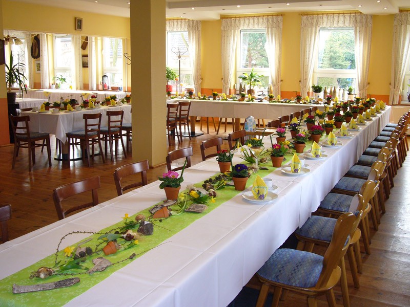 Familienfeiern werden im Gasthof und Landhotel Schliebener in Niederer Fläming im nahegelegenen Flämingskate großgeschrieben!
