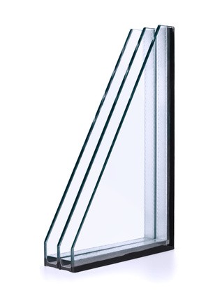 Isolierglas kann für Wärmeschutz, Schallschutz oder Einbruchschutz verwendet werden, in unserer Glaserei in Hamburg finden Sie dazu eine große Auswahl