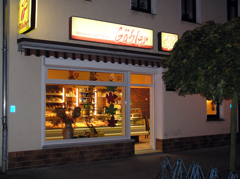 Als Ausbildungsbetrieb und traditionelle Handwerksbäckerei in Doberlug Kirchhain stehen wir seit vielen Jahren für qualitativ hochwertige Produkte und besten Service