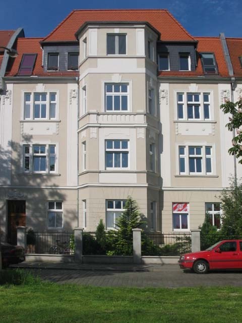 Fassadendämmung und Fassadenanstrich in Dessau