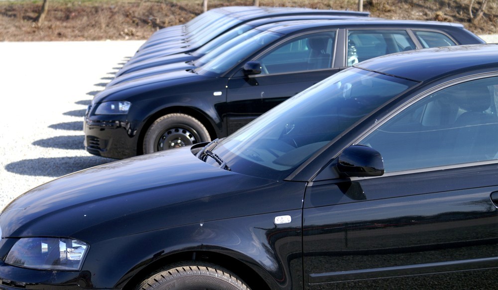 Im Autohaus Stien in Bergenhusen erhalten Sie Neuwagen von Mazda oder Ssangyong oder Mazda als auch Gebrauchtwagen.