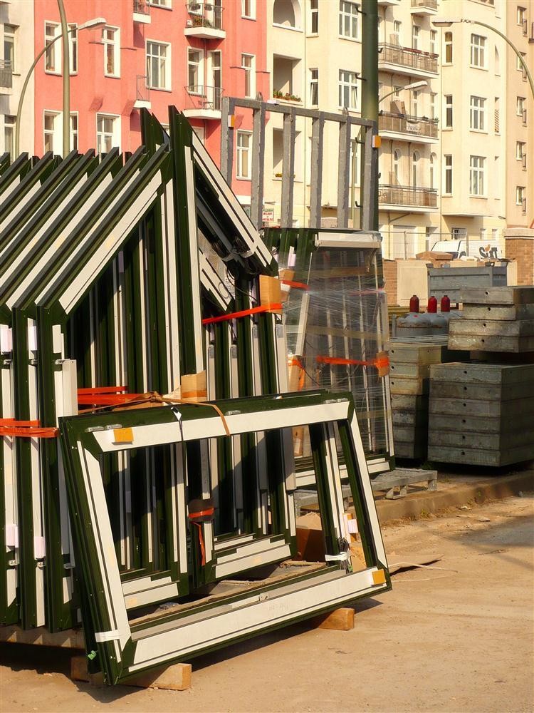 Ob Ganzglasduschen oder Schaufenster die Glaserei Bernd Müller in Berlin ist Ihr Ansprechpartner für Glas im Innen- und Außenbereich