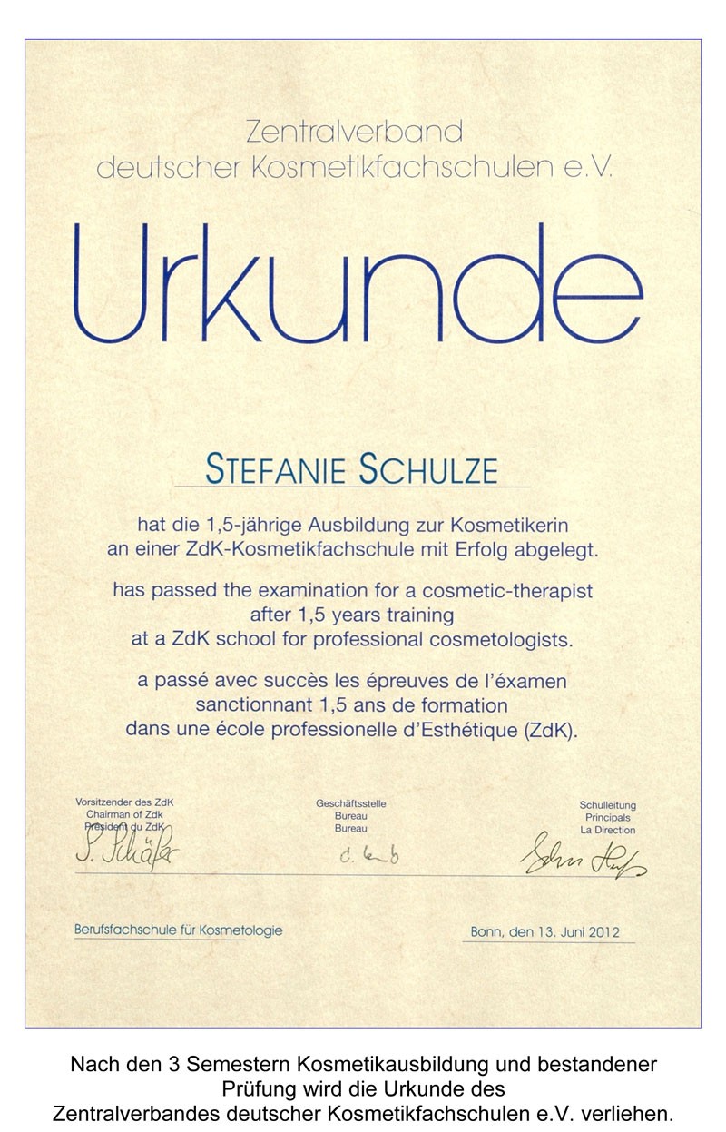 Ihr staatlicher Abschluss wartet auf Sie in der Berufsfachschule für Kosmetologie in Bonn.