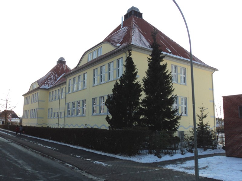 Fassadengestaltung Schule